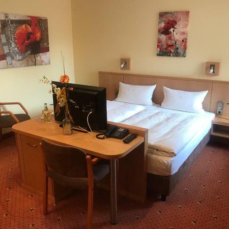 Wahrenholz Landhotel Heiner Meyer מראה חיצוני תמונה